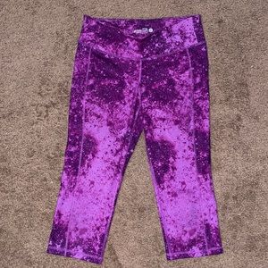 Old Navy Purple Tie Die Workout Cropped Leggings